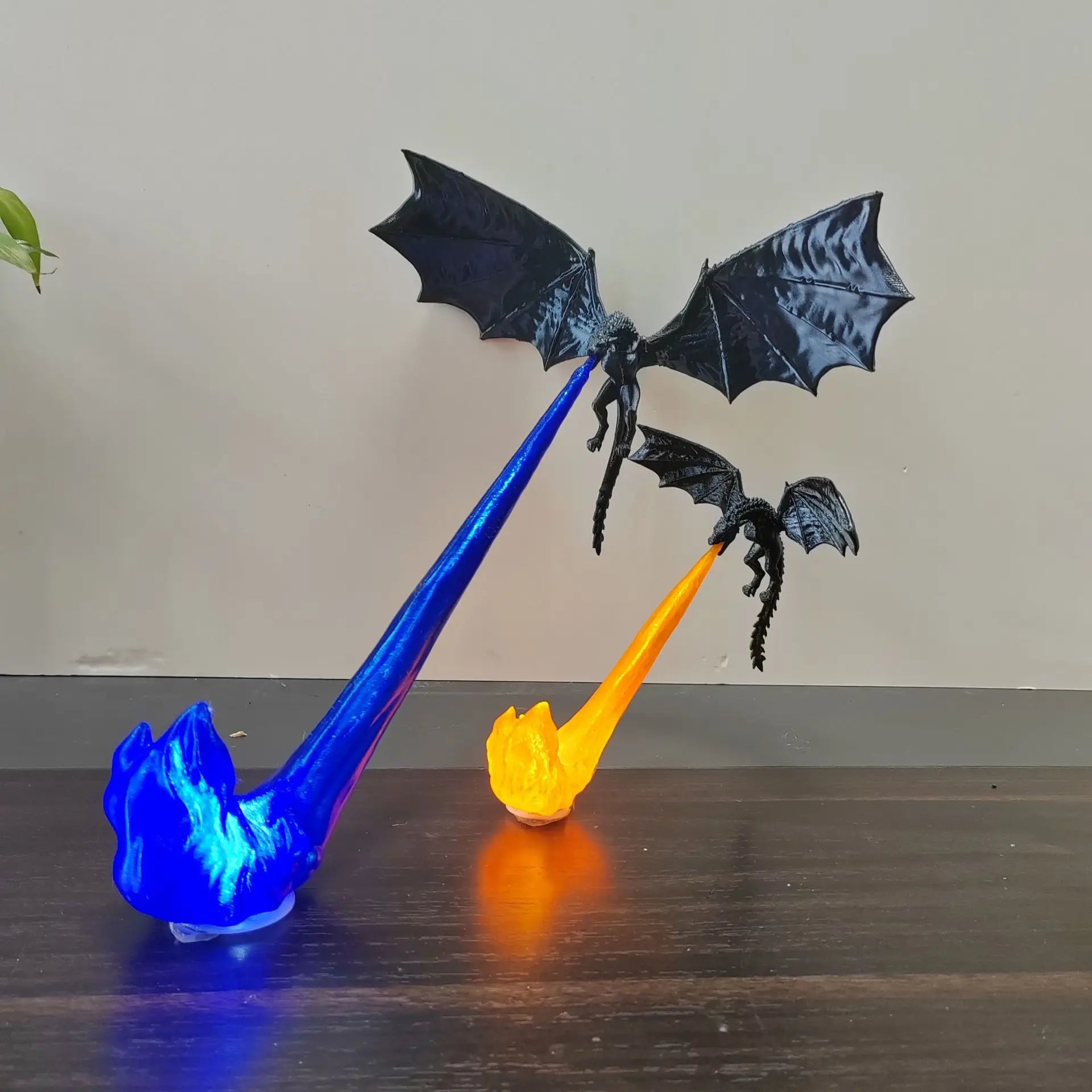 Drakoria™ – Dragon Flame Lamp