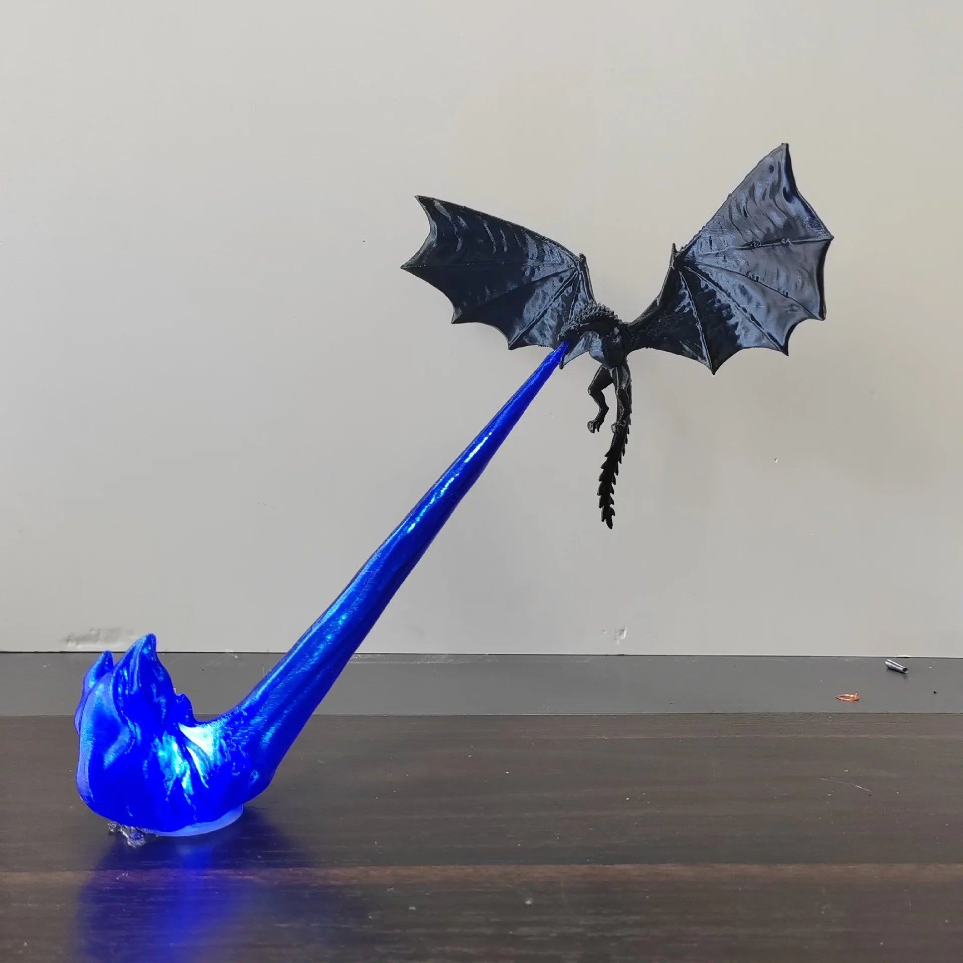 Drakoria™ – Dragon Flame Lamp