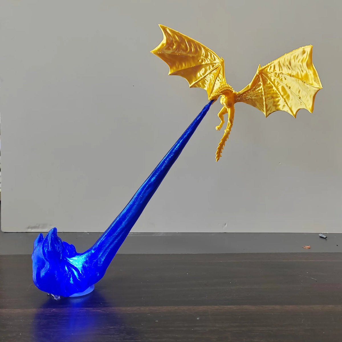 Drakoria™ – Dragon Flame Lamp